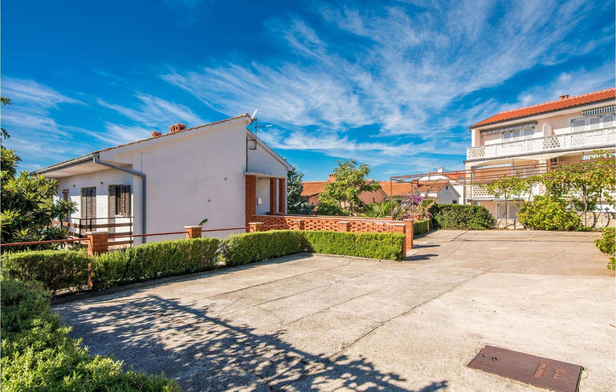 Gorgeous Apartment In Krk With Kitchen Krk Town Exterior foto